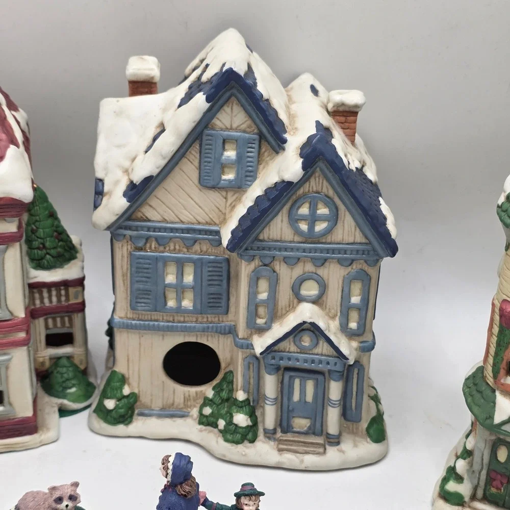 House of Lloyd Christmas Village Set Vintage 1993 Victorian Snow House Figurines
